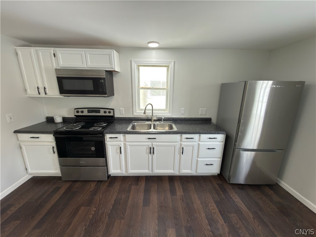 9 West 9th Street Oswego, NY 13126 - Photo 9 of 30 Kitchen