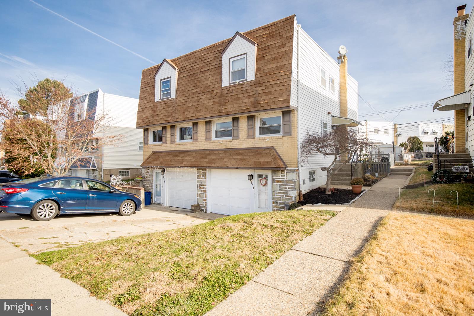 2811 Chase Road Philadelphia, PA 19152 - Photo 1 of 27 Gallery Image 1
