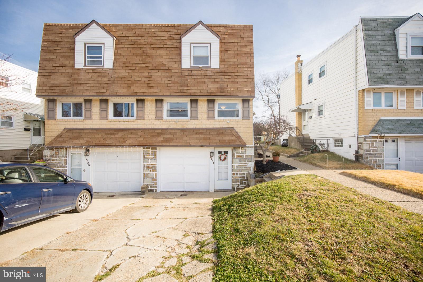 2811 Chase Road Philadelphia, PA 19152 - Photo 2 of 27 Gallery Image 2