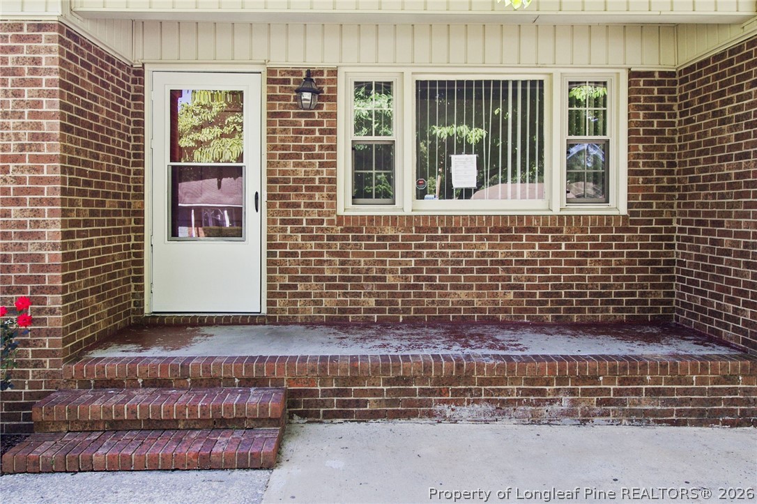 714 Bronco Road Fayetteville, NC 28303 - Photo 2 of 21