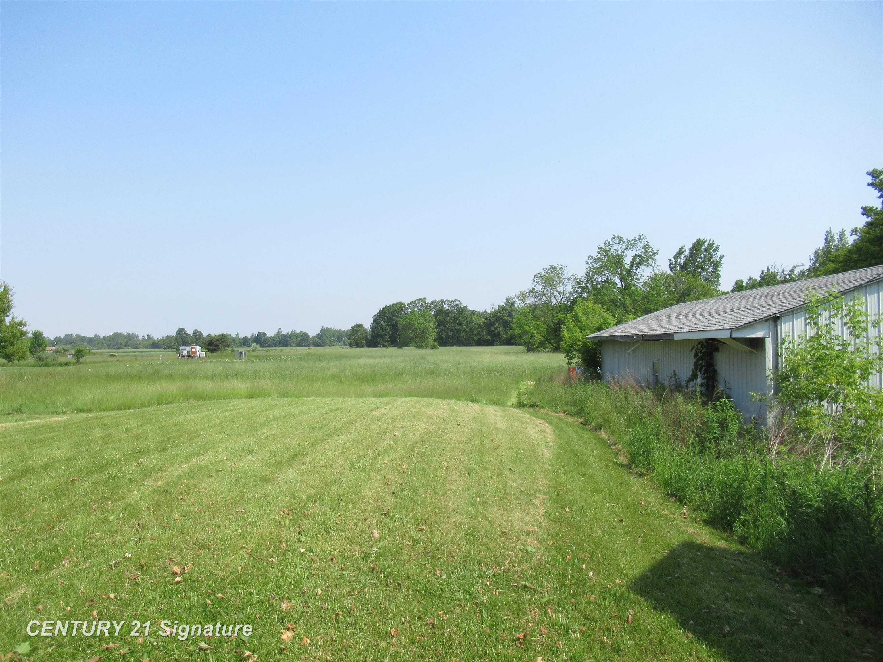 7300 Corunna Road Flint, MI 48532 - Photo 10 of 10 50179132-c810753c-1f84-4dd9-a73d-8d6822840f81.JPG