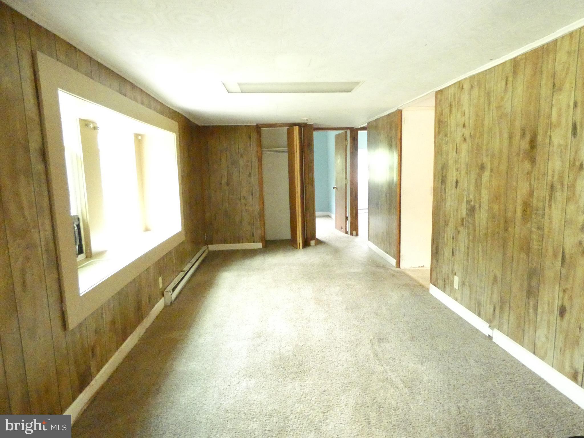 880 Huffs Church Road Alburtis, PA 18011 - Photo 9 of 19 Living Rm