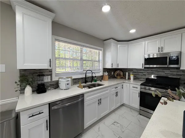 $3,800 | 934 Bay Ridge Drive, Lawrenceville, GA 30045