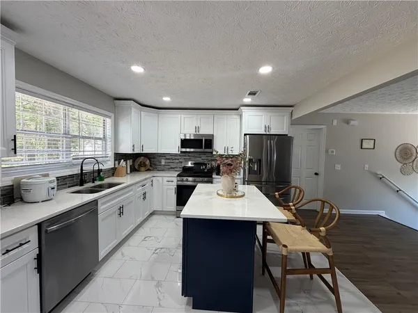 $3,800 | 934 Bay Ridge Drive, Lawrenceville, GA 30045