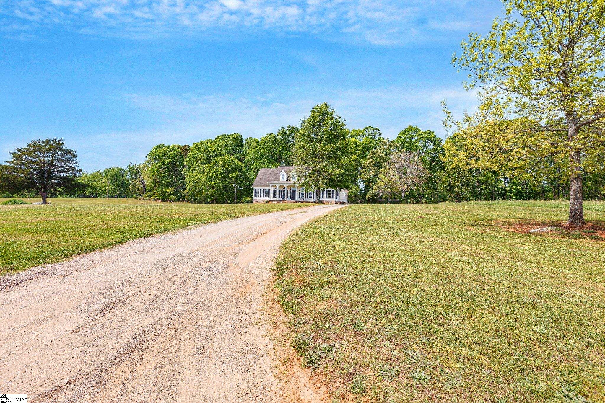 346 Davis Road Pelzer, SC 29669 - Photo 5 of 50
