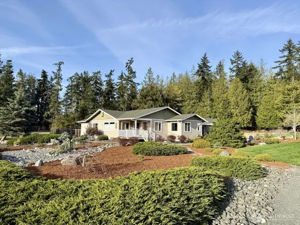 $863,500 | 2270 South 7th Avenue, Sequim, WA 98382