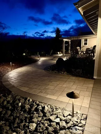 $863,500 | 2270 South 7th Avenue, Sequim, WA 98382