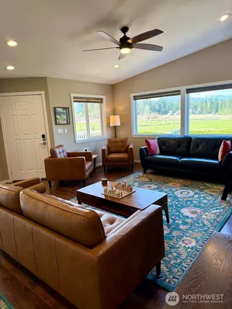 $863,500 | 2270 South 7th Avenue, Sequim, WA 98382
