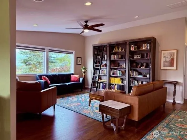 $863,500 | 2270 South 7th Avenue, Sequim, WA 98382