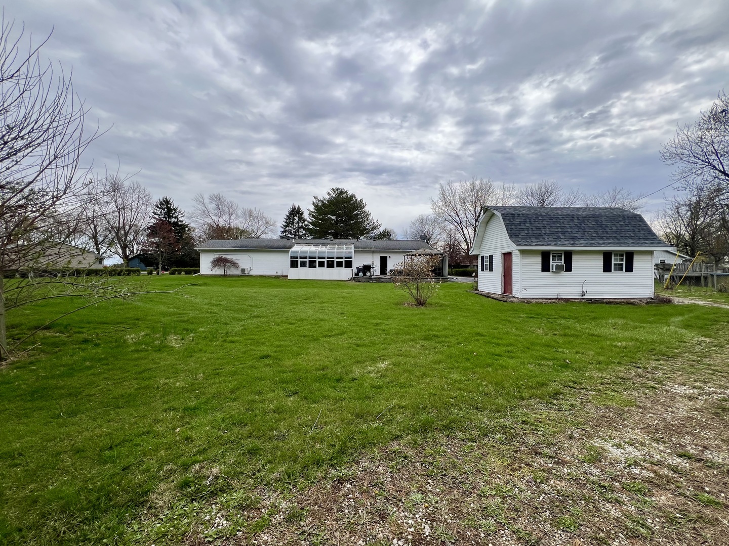 5010 West Dudley Road Champaign, IL 61822 - Photo 35 of 45 Gallery Image 35