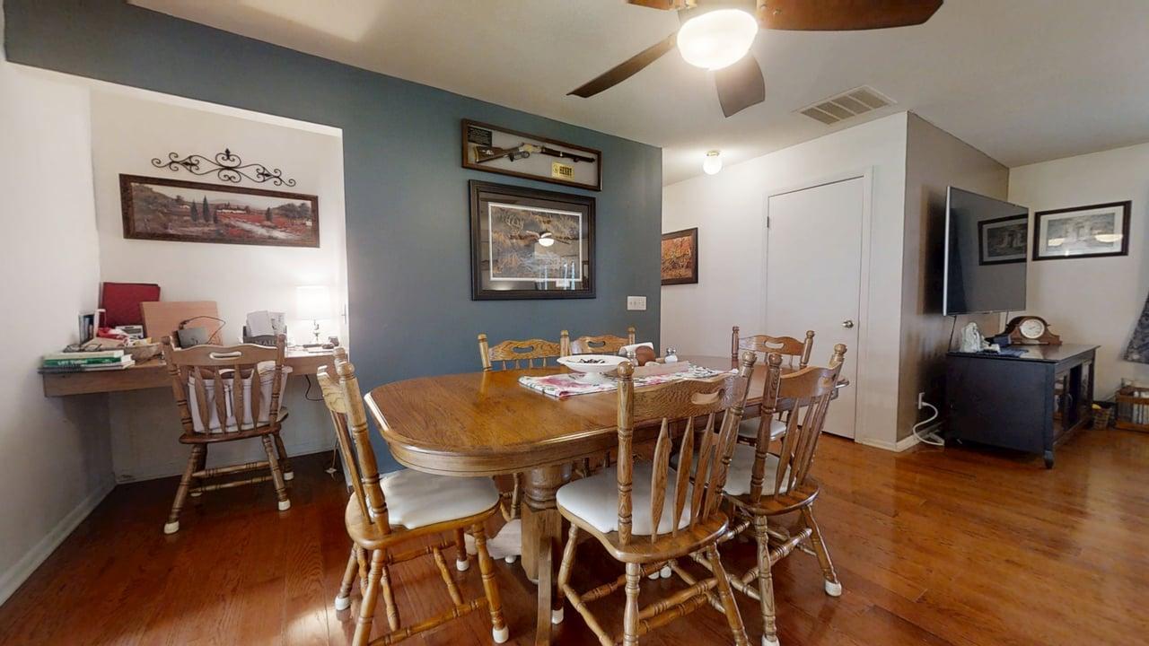 5010 West Dudley Road Champaign, IL 61822 - Photo 9 of 45 Gallery Image 9