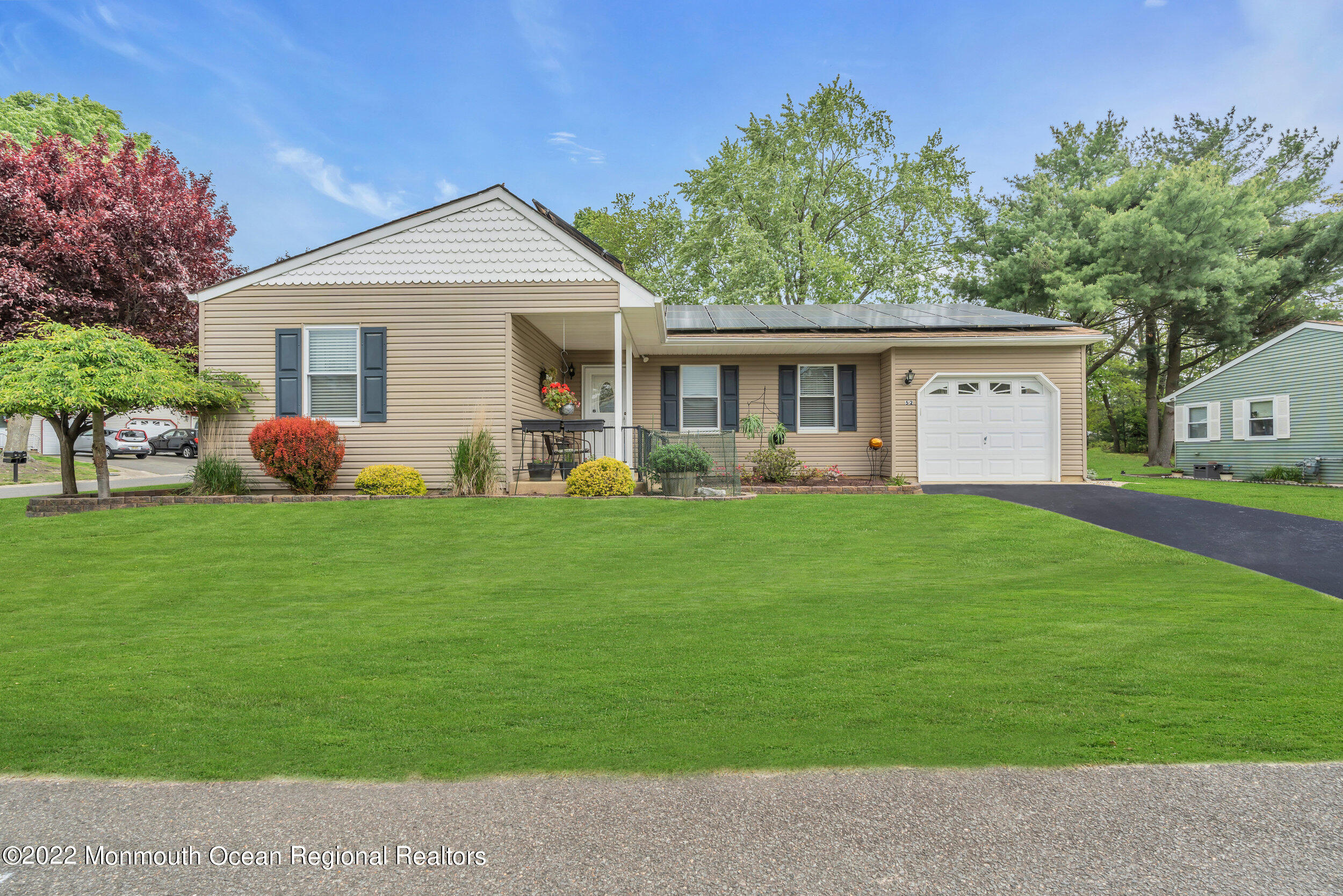 52 Birchwood Drive, Unit 50 Whiting, NJ 08759 - Photo 1 of 40 001_1_1