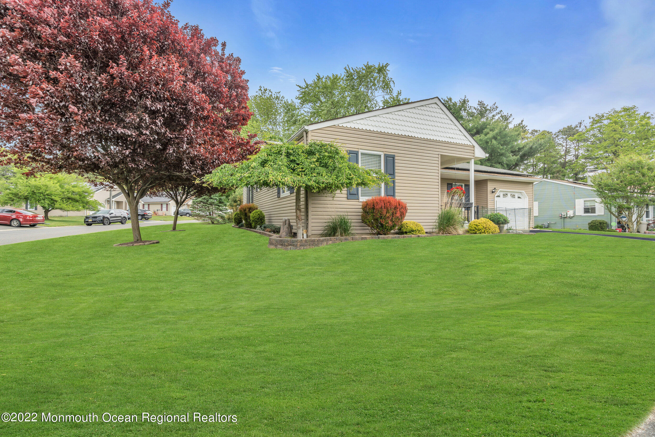 52 Birchwood Drive, Unit 50 Whiting, NJ 08759 - Photo 3 of 40 003_1_3