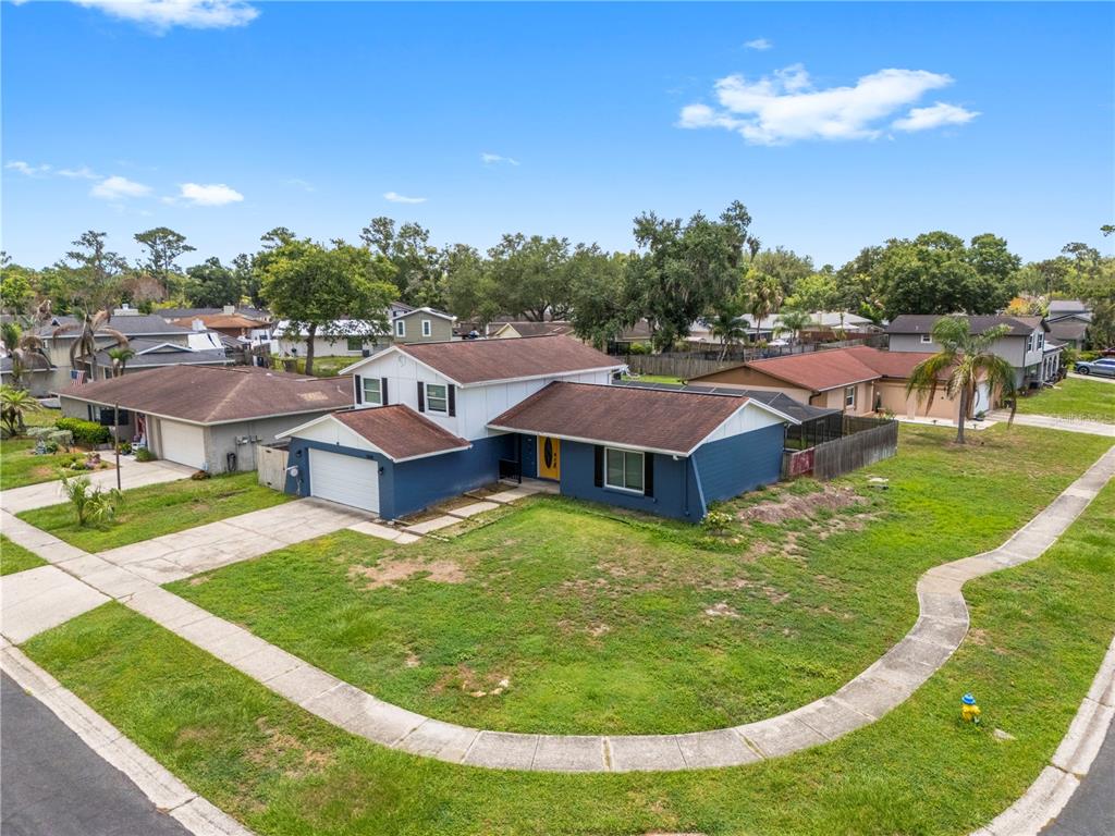 3608 Casaba Loop Valrico, FL 33596 - Photo 35 of 54