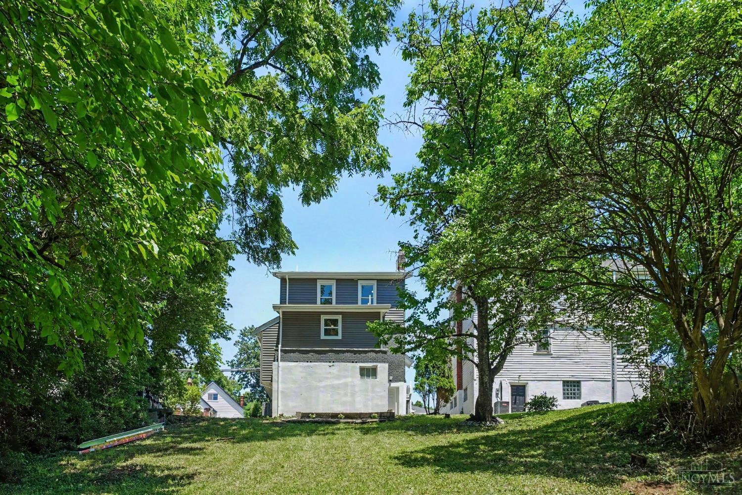 4745 Guerley Road Cincinnati, OH 45238 - Photo 25 of 29