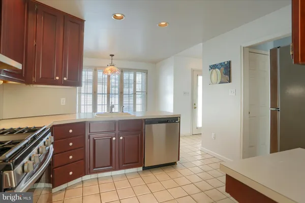 $460,000 | 112 Graystone Drive, Hummelstown, PA 17036