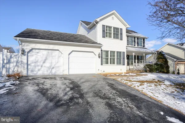 $460,000 | 112 Graystone Drive, Hummelstown, PA 17036