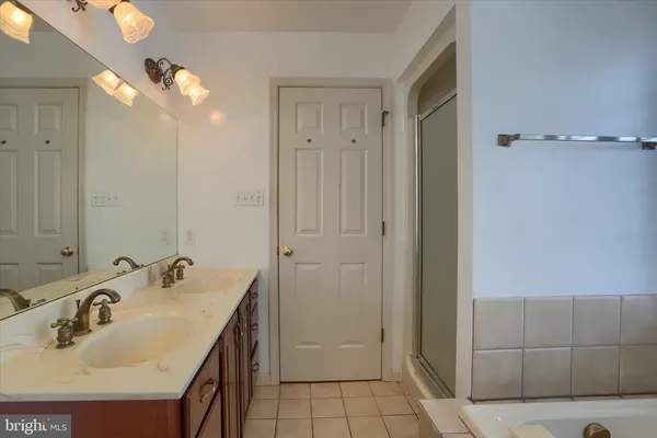 $460,000 | 112 Graystone Drive, Hummelstown, PA 17036