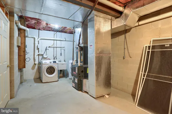 $460,000 | 112 Graystone Drive, Hummelstown, PA 17036