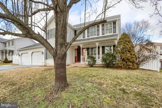 $479,900 | 112 Graystone Drive, Hummelstown, PA 17036