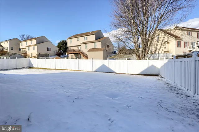 $479,900 | 112 Graystone Drive, Hummelstown, PA 17036