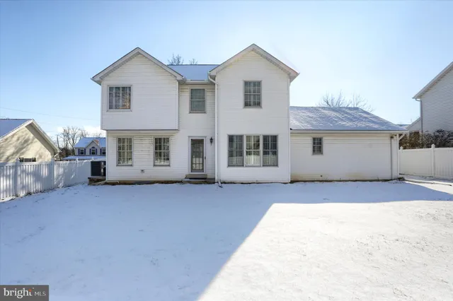 $479,900 | 112 Graystone Drive, Hummelstown, PA 17036