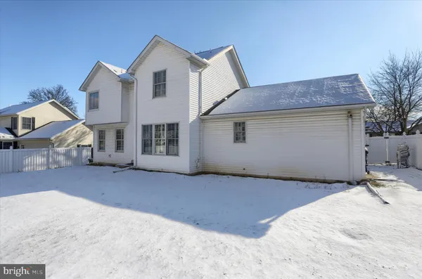 $460,000 | 112 Graystone Drive, Hummelstown, PA 17036