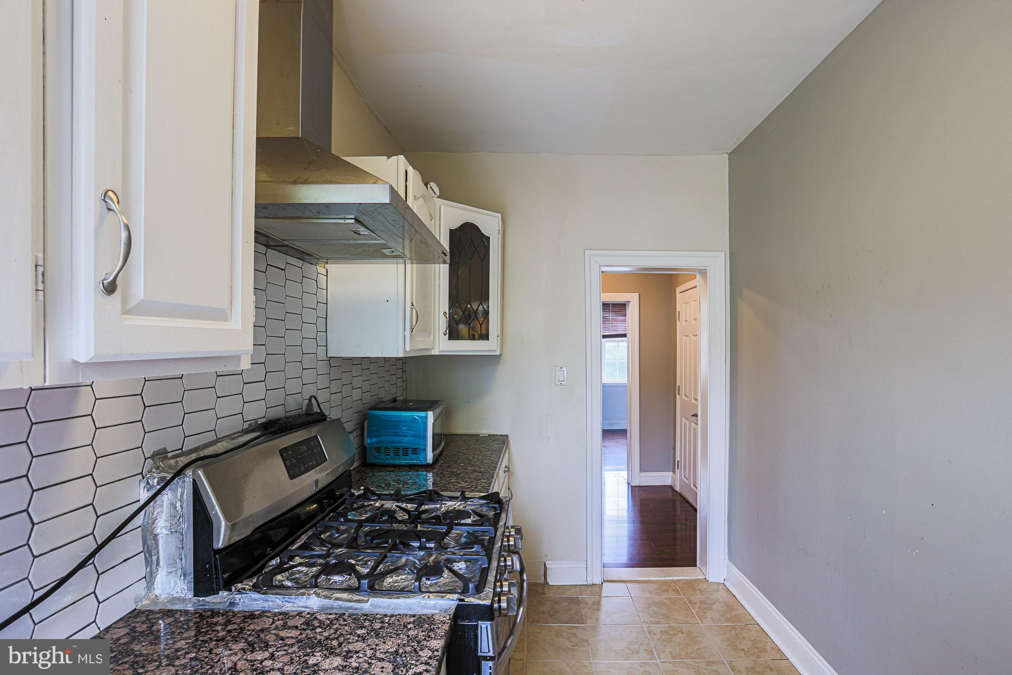 6816 Harford Road Baltimore, MD 21234 - Photo 8 of 15