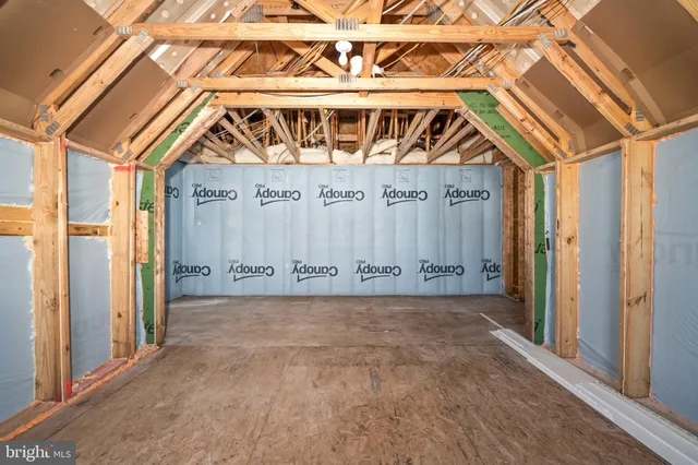 a view of an entrance door of the house