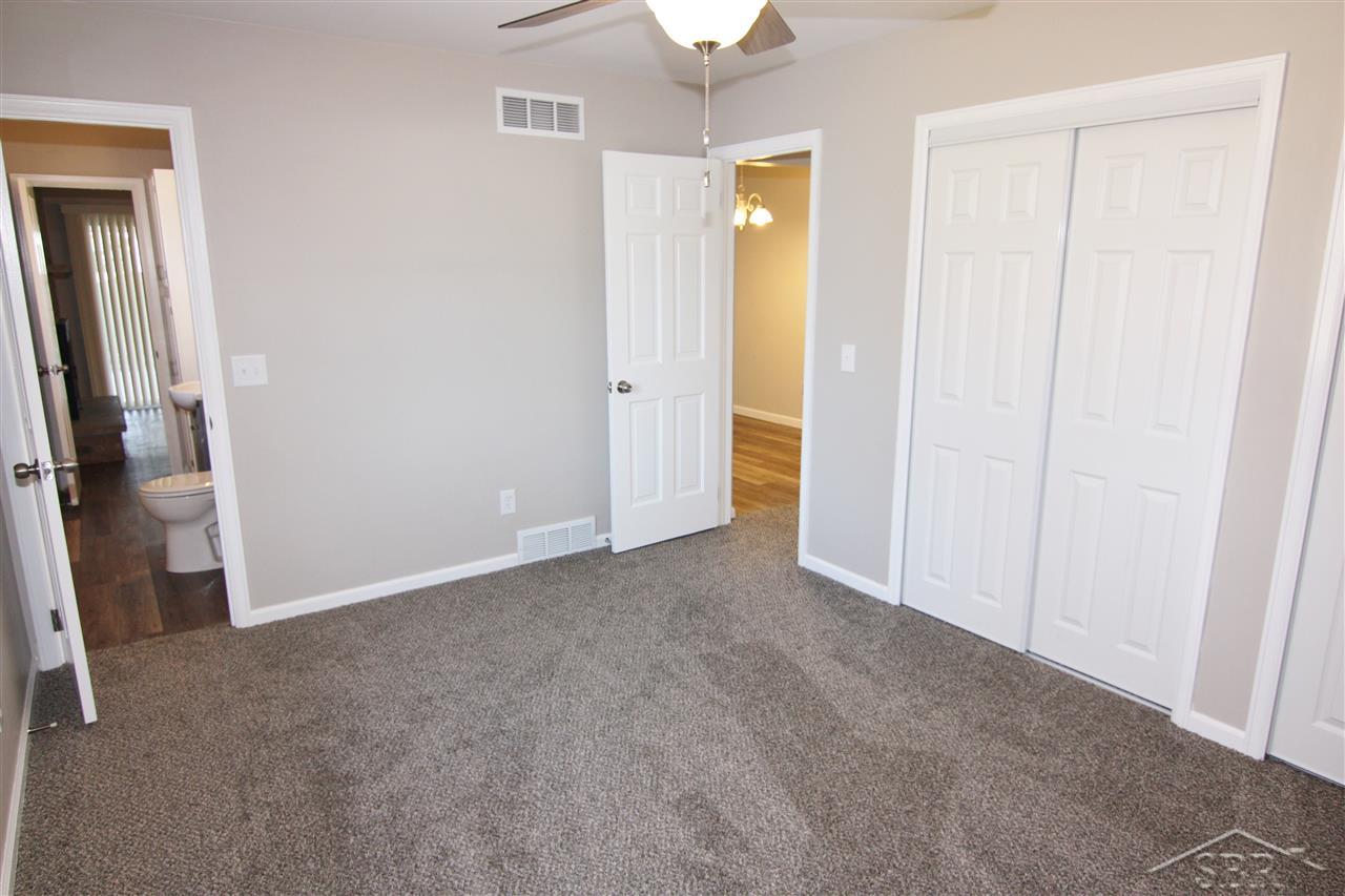 2465 Hemmeter Road Saginaw, MI 48603 - Photo 14 of 22 50035386-13.JPG