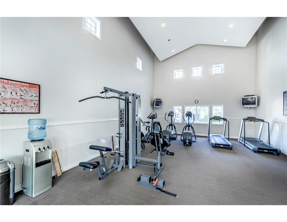 12404 East Gibson Road, Unit E202 Everett, WA 98204 - Photo 18 of 23