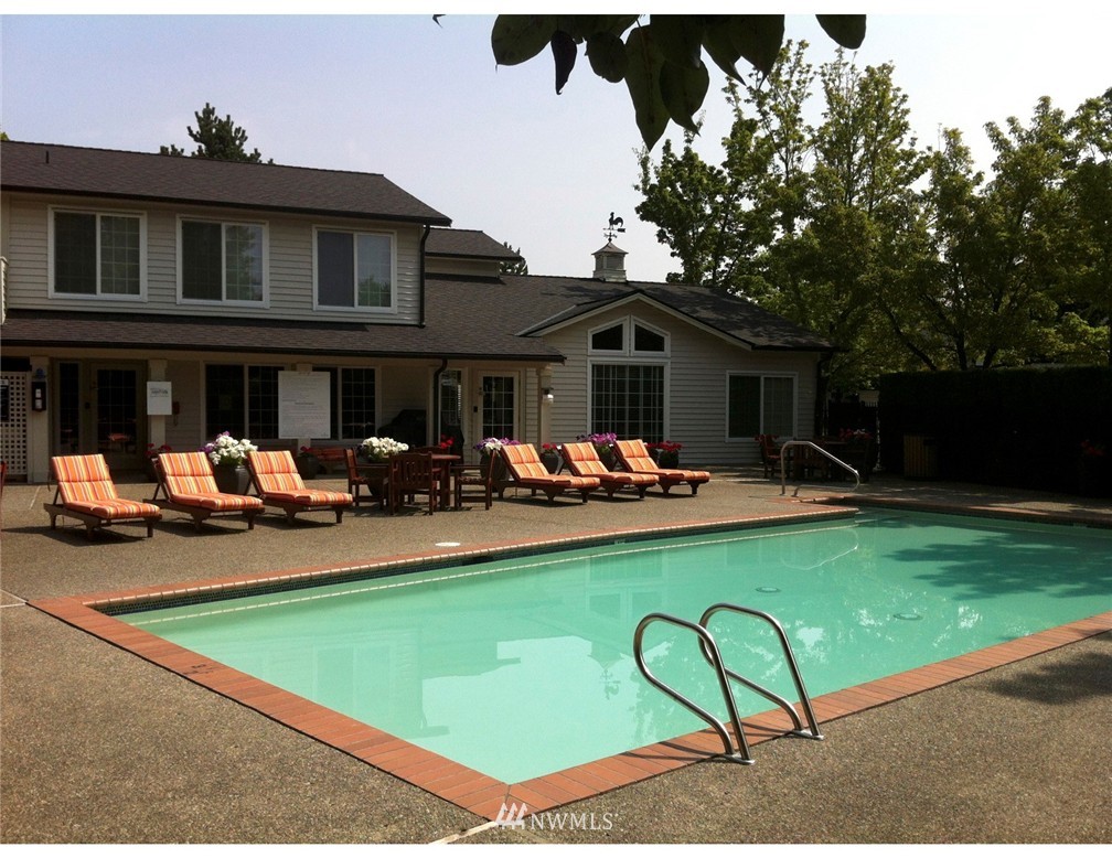 12404 East Gibson Road, Unit E202 Everett, WA 98204 - Photo 20 of 23