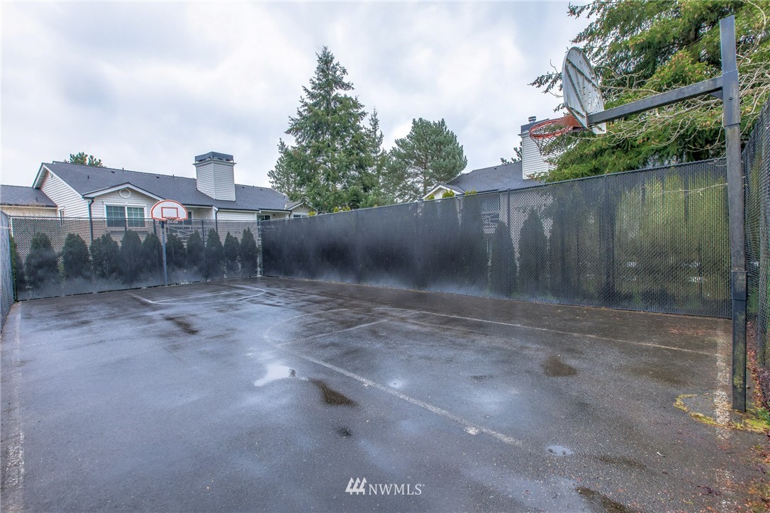12404 East Gibson Road, Unit E202 Everett, WA 98204 - Photo 22 of 23