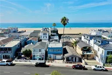 a car parked in front of the building