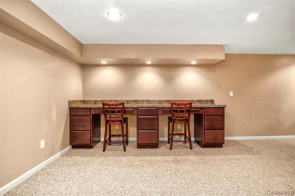 46636 Mornington Road Canton, MI 48188 - Photo 45 of 65