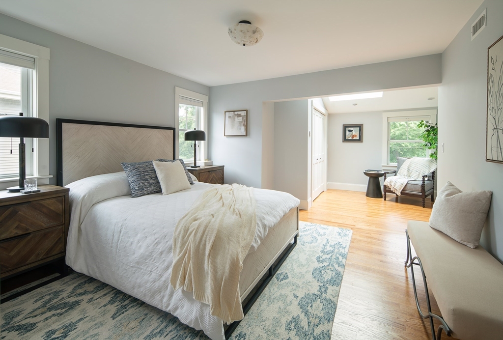141-143 Oakley Road Belmont, MA 02478 - Photo 15 of 40