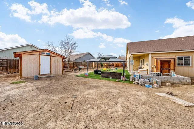 $410,000 | 689 Canary Circle, Fernley, NV 89408