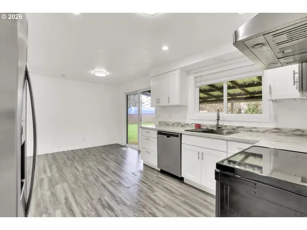 $495,000 | 597 Southeast 13th Avenue, Hillsboro, OR 97123