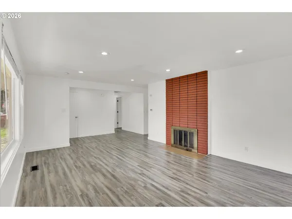$495,000 | 597 Southeast 13th Avenue, Hillsboro, OR 97123