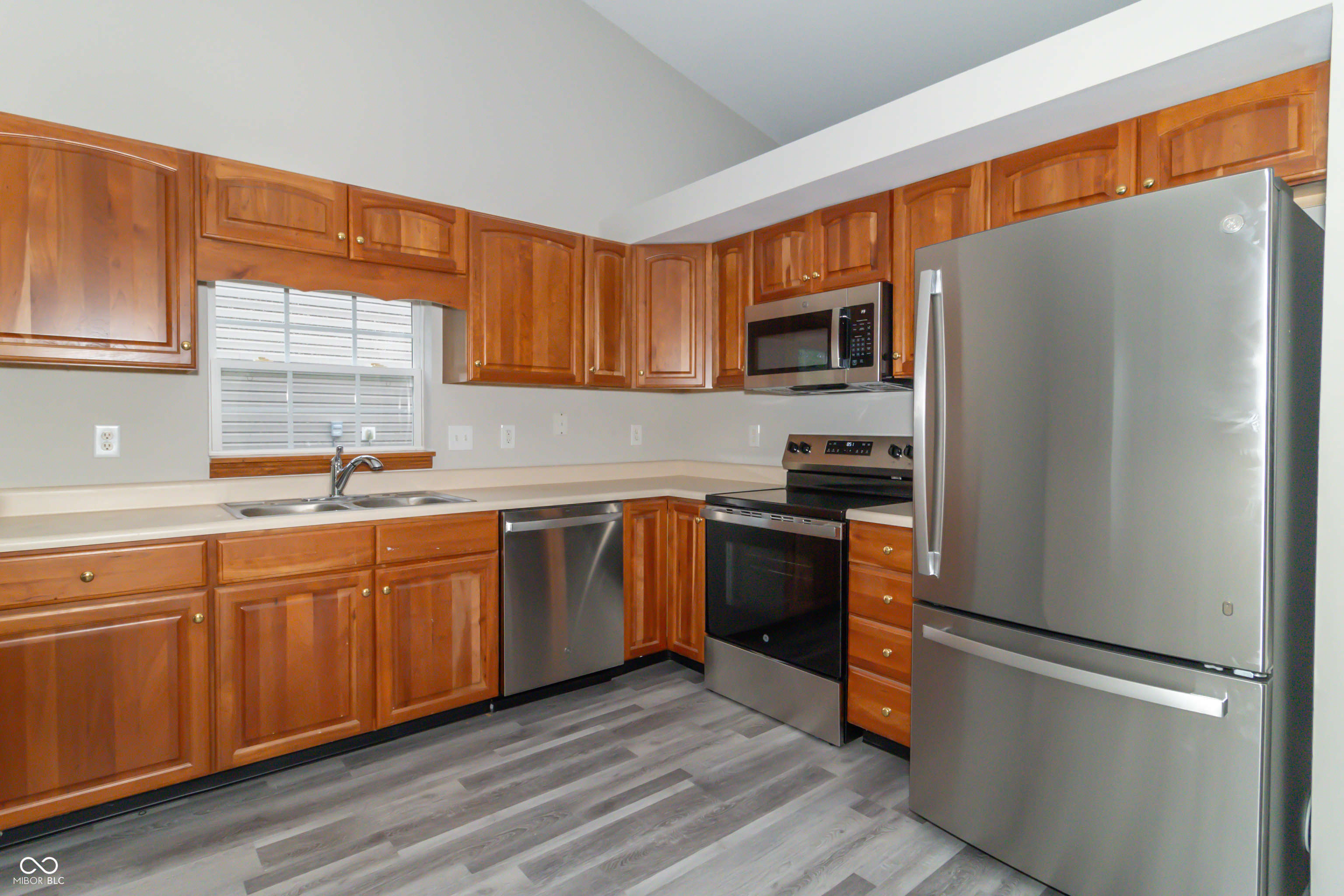 800 Webb Drive Greenfield, IN 46140 - Photo 8 of 24