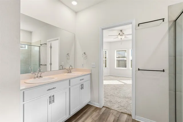 $399,990 | 520 Loriner Way, Liberty Hill, TX 78642