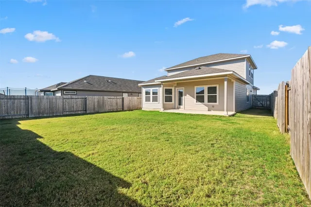 $399,990 | 520 Loriner Way, Liberty Hill, TX 78642