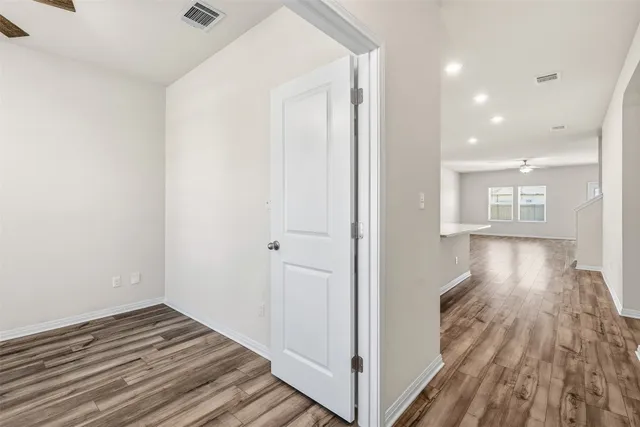 $399,990 | 520 Loriner Way, Liberty Hill, TX 78642