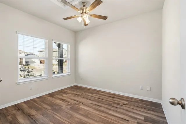 $399,990 | 520 Loriner Way, Liberty Hill, TX 78642