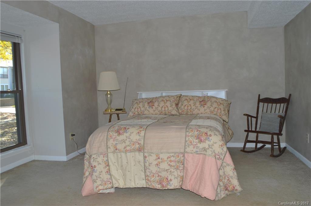 11026 Harrowfield Road Charlotte, NC 28226 - Photo 16 of 18 Gallery Image 16