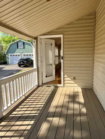 $2,400 | 2906 B Westmoreland Drive, Nashville, TN 37212