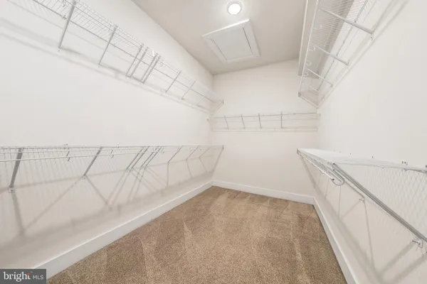 a view of utility room