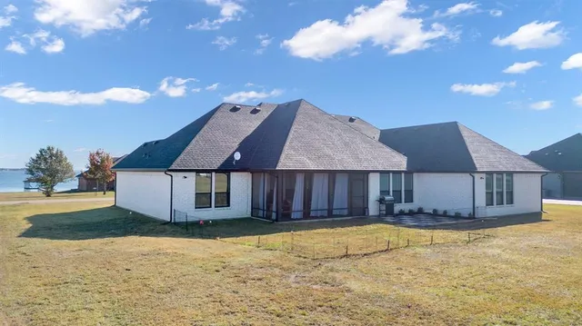 $3,250 | 1523 Carter Drive, Corsicana, TX 75109