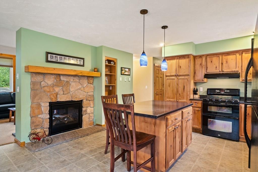 111 Butterworth Road Holland, MA 01521 - Photo 8 of 42