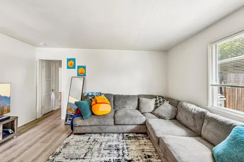 $349,900 | 851 Greenwood Avenue, West Sacramento, CA 95605